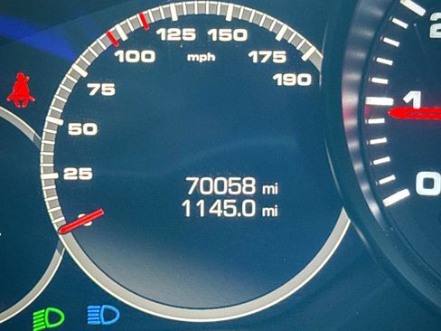 Used 2018 Porsche Panamera 4 AWD/4WD image 22