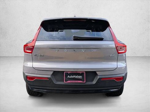 New 2026 Volvo XC40 B4 Plus w/ Climate Package image 8