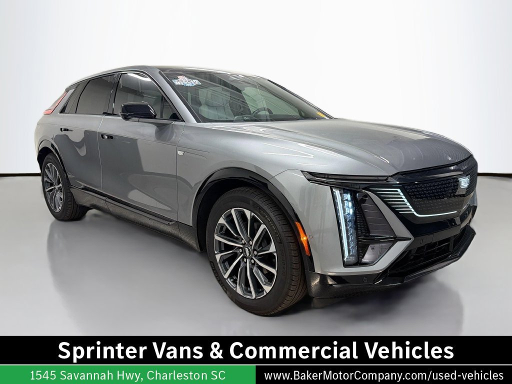 Used 2024 Cadillac Lyriq Sport RWD image 7