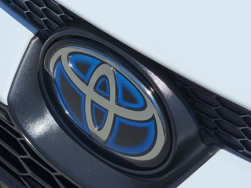 Used 2021 Toyota Corolla LE w/ Carpet Mat Package (TMS) FWD image 30