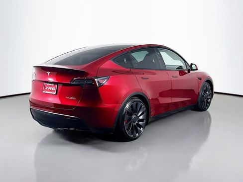 Used 2024 Tesla Model Y Performance AWD/4WD image 5