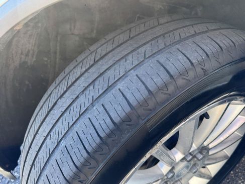 Used 2012 Buick Enclave Leather w/ Trailering Provision Package AWD/4WD image 10