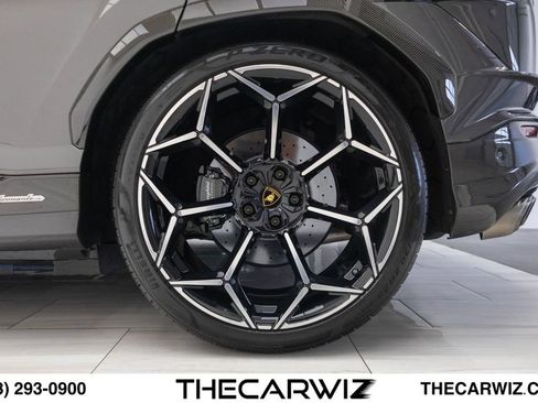 Used 2023 Lamborghini Urus Performante AWD/4WD image 20