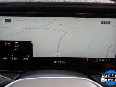 Certified 2025 GMC Terrain Elevation w/ Technology Package II image 12