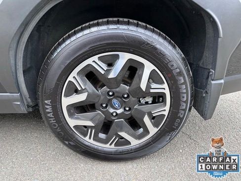 Used 2025 Subaru Forester Premium AWD/4WD image 30