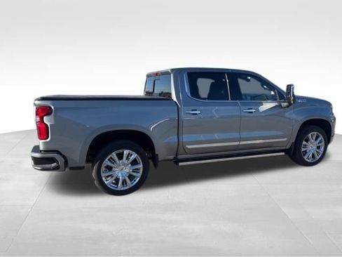 Used 2024 Chevrolet Silverado 1500 High Country w/ High Country Premium Package image 31