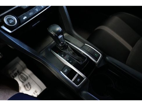 Used 2020 Honda Civic Sport image 19