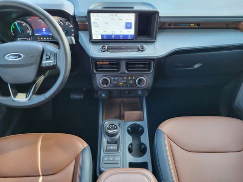 Certified 2024 Ford Maverick Lariat image 16