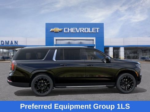 New 2026 Chevrolet Suburban LS w/ LPO, Dark Essentials Package AWD/4WD image 6