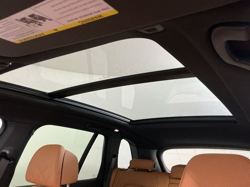 New 2026 BMW X5 xDrive50e AWD/4WD image 23