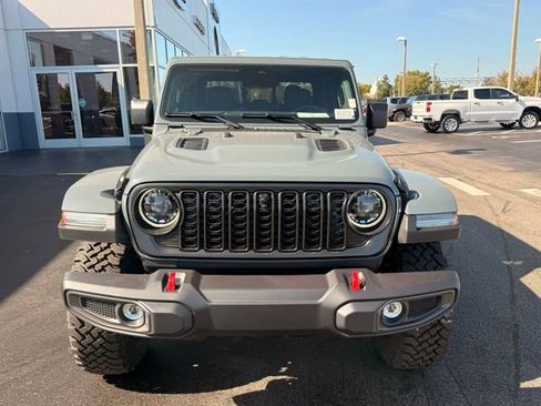 New 2026 Jeep Gladiator Rubicon w/ Safety Group image 2