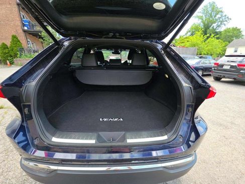 Used 2021 Toyota Venza XLE w/ Softex Package AWD/4WD image 11
