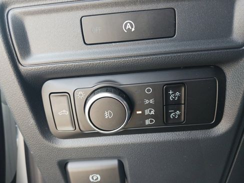 New 2025 Ford F150 XL w/ Equipment Group 103A High image 15