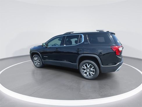 Used 2023 GMC Acadia SLE w/ Driver Convenience Package image 6