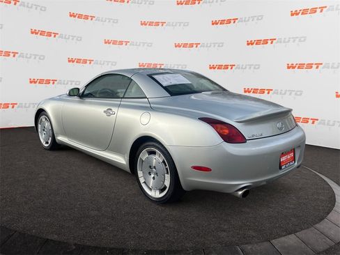 Used 2003 Lexus SC 430 Convertible image 3
