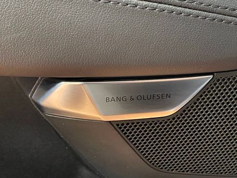 Used 2024 Audi e-tron GT Premium Plus w/ Performance Package image 19