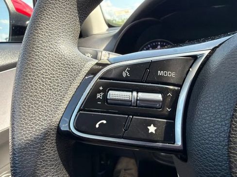 Used 2024 Kia Forte LXS FWD image 29