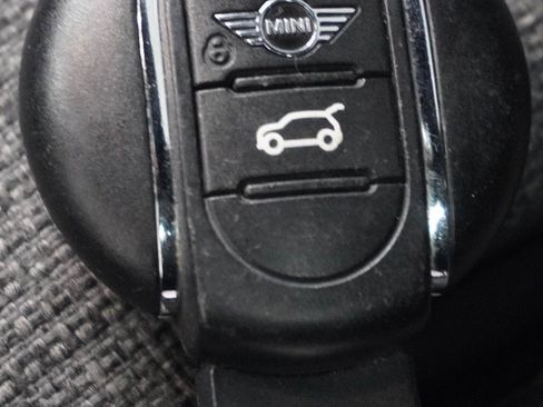 Used 2022 MINI Cooper 4-Door Hardtop FWD image 21