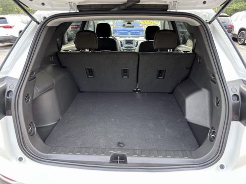 Used 2023 Chevrolet Equinox LS w/ LS Convenience Package AWD/4WD image 7