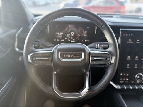 Certified 2024 GMC Acadia Elevation w/ Black Edition image 16