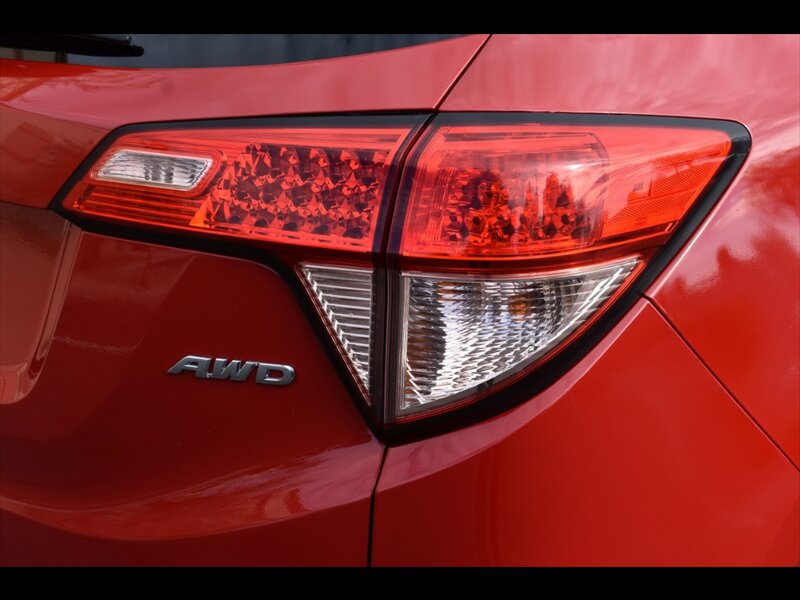 Used 2018 Honda HR-V EX image 49