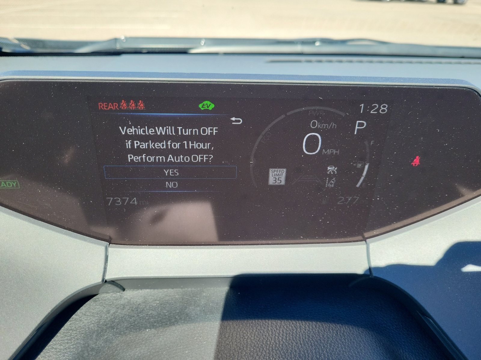 Used 2025 Toyota Prius LE FWD image 13