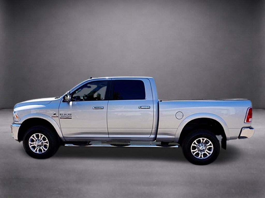 Used 2017 RAM 2500 Laramie AWD/4WD image 9