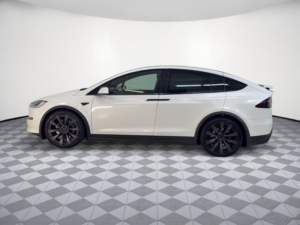 Used 2023 Tesla Model X AWD/4WD image 2