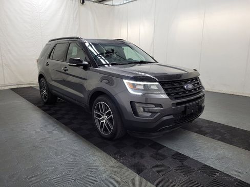 Used 2016 Ford Explorer Sport AWD/4WD image 13
