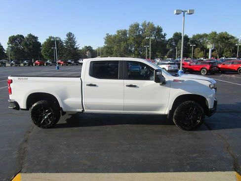 Used 2022 Chevrolet Silverado 1500 LT Trail Boss w/ Bed Protection Package image 6