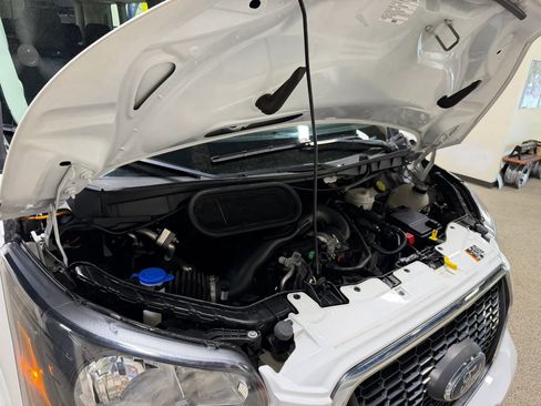Used 2023 Ford Transit 350 XLT RWD image 59