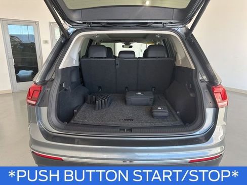 Used 2021 Volkswagen Tiguan SEL image 16