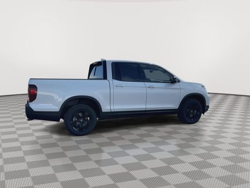 New 2026 Honda Ridgeline Black Edition image 9