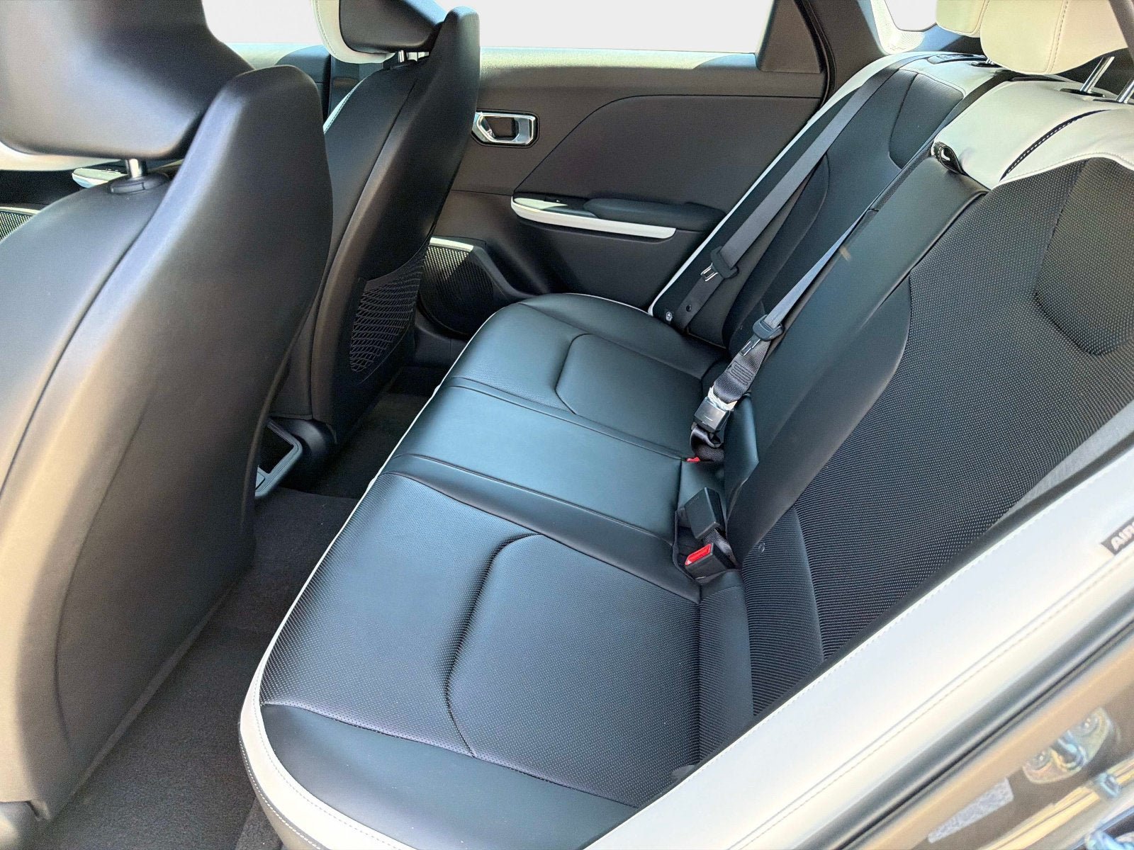 New 2026 Kia K4 GT-Line FWD image 11