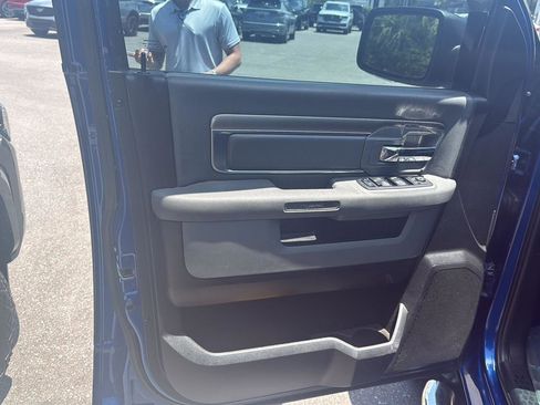 Used 2019 RAM 1500 Big Horn RWD image 15