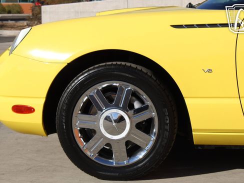 Used 2004 Ford Thunderbird RWD image 35