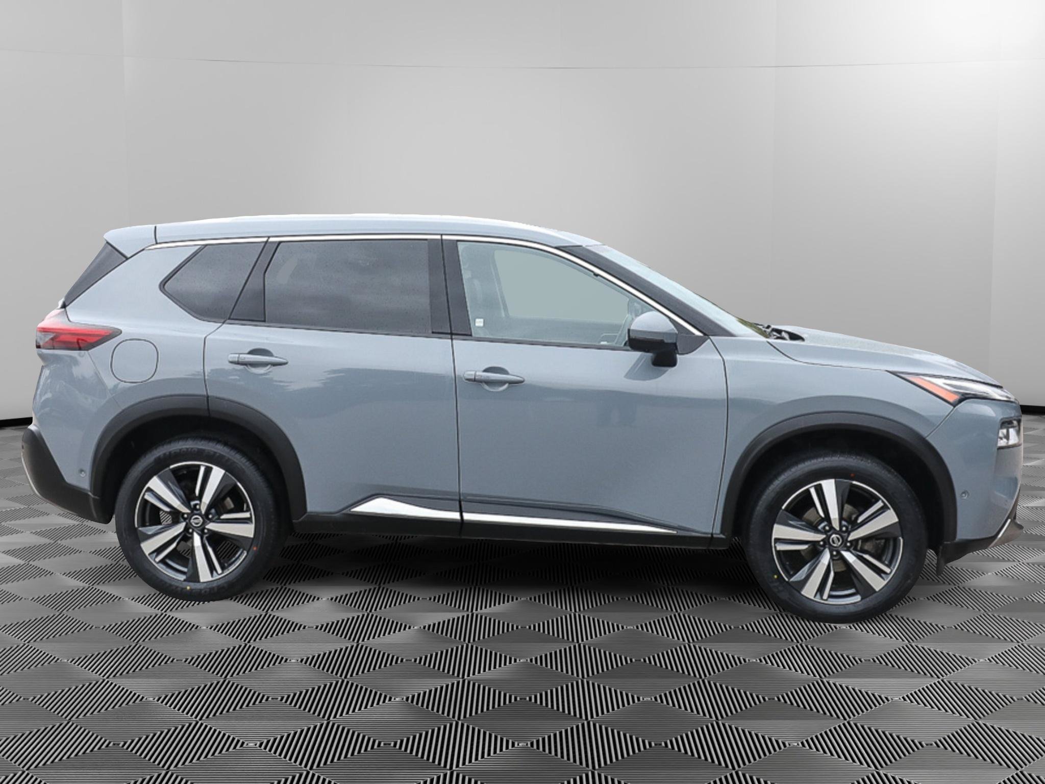 Used 2021 Nissan Rogue Platinum FWD image 9