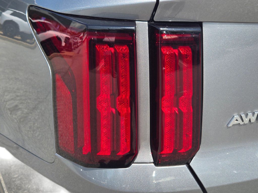 Used 2022 Kia Sorento SX AWD/4WD image 11