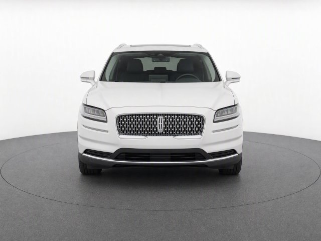 Used 2023 Lincoln Nautilus Reserve w/ Luxury Package AWD/4WD image 5