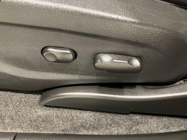 Used 2016 Buick Encore FWD image 35