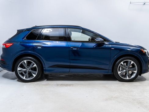 Used 2025 Audi Q4 e-tron Premium Plus w/ Premium Plus image 8