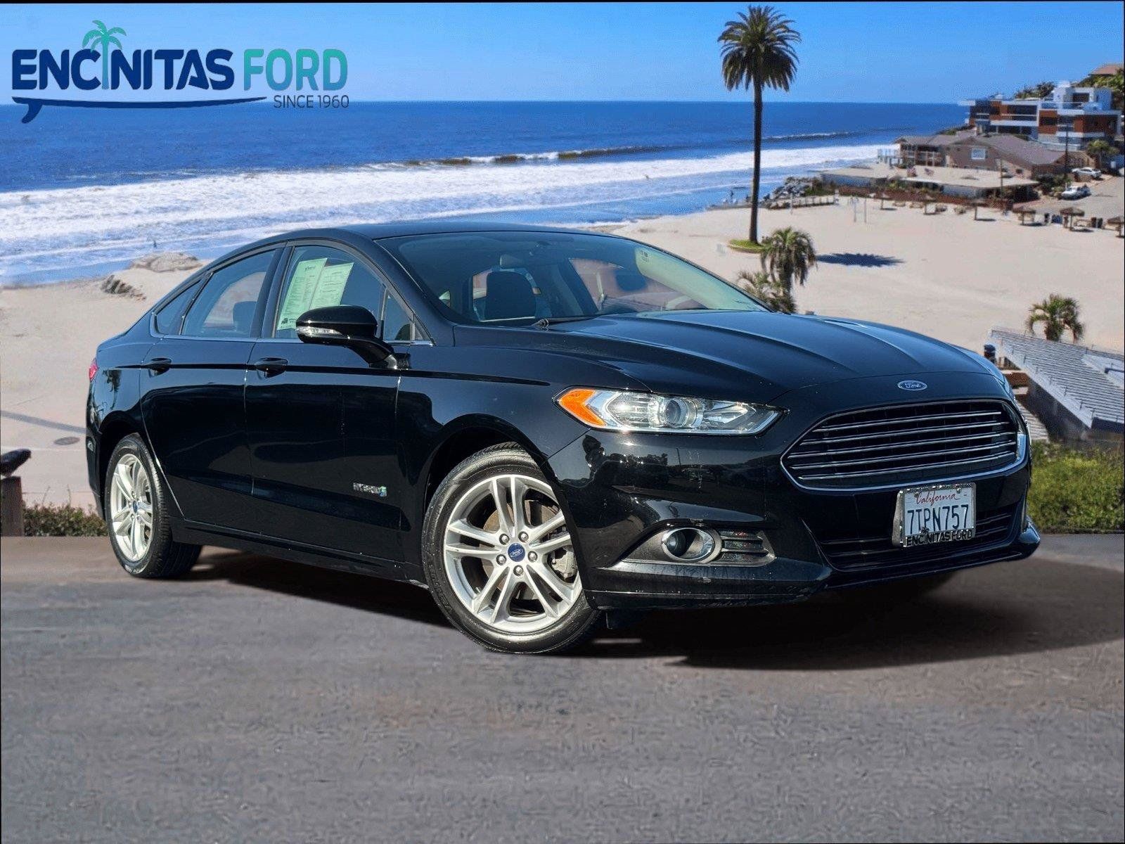 Used 2016 Ford Fusion SE FWD image 1