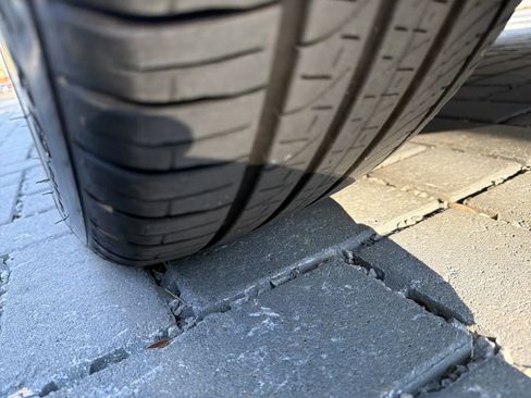 Certified 2025 Volvo V60 B5 Cross Country Plus image 12