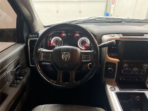 Used 2015 RAM 2500 Outdoorsman image 11