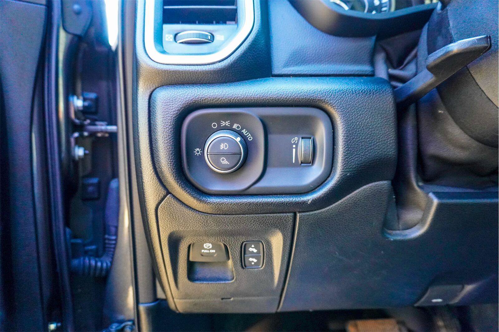 Used 2020 RAM 1500 Lone Star RWD image 20