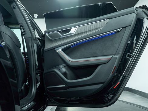 Used 2022 Audi RS 7 Sportback image 51