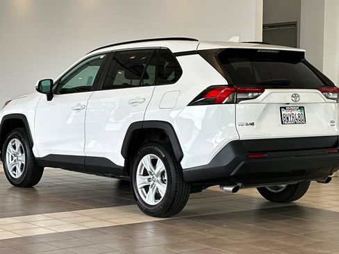 Certified 2021 Toyota RAV4 XLE AWD/4WD image 6
