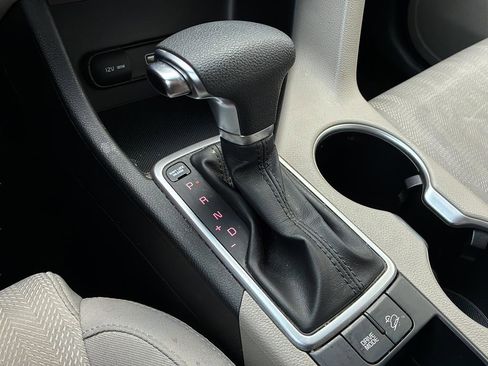 Used 2020 Kia Sportage LX FWD image 24