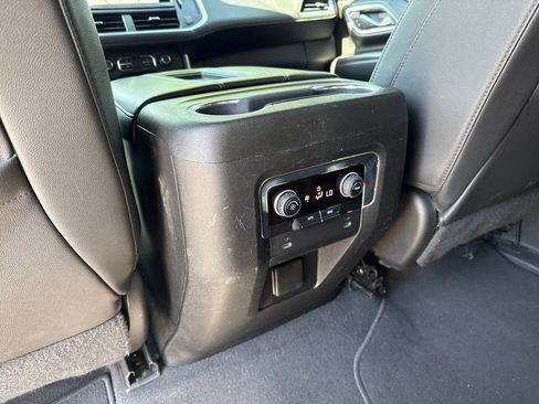 Used 2022 Chevrolet Tahoe LT AWD/4WD image 21