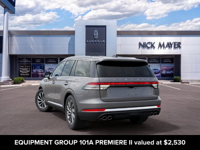 New 2027 Lincoln Aviator AWD image 3